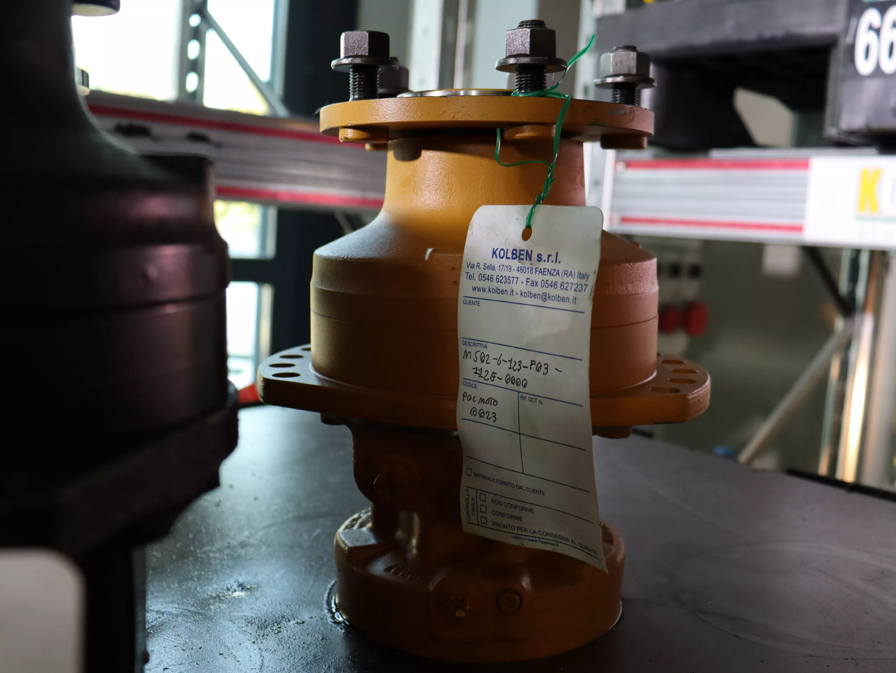 POCLAIN MS02-6-123-F03-112E-0000 - Motor hidrolik untuk Peralatan konstruksi: gambar 3 POCLAIN MS02-6-123-F03-112E-0000 - Motor hidrolik untuk Peralatan konstruksi: gambar 3