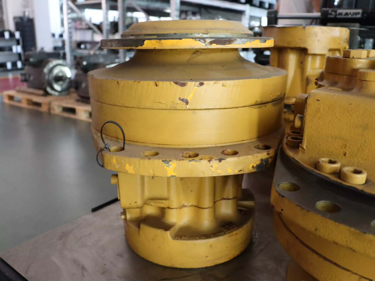 POCLAIN MS18-2-A21-F19-1410-5000 - Motor hidrolik untuk Peralatan konstruksi: gambar 1 POCLAIN MS18-2-A21-F19-1410-5000 - Motor hidrolik untuk Peralatan konstruksi: gambar 1