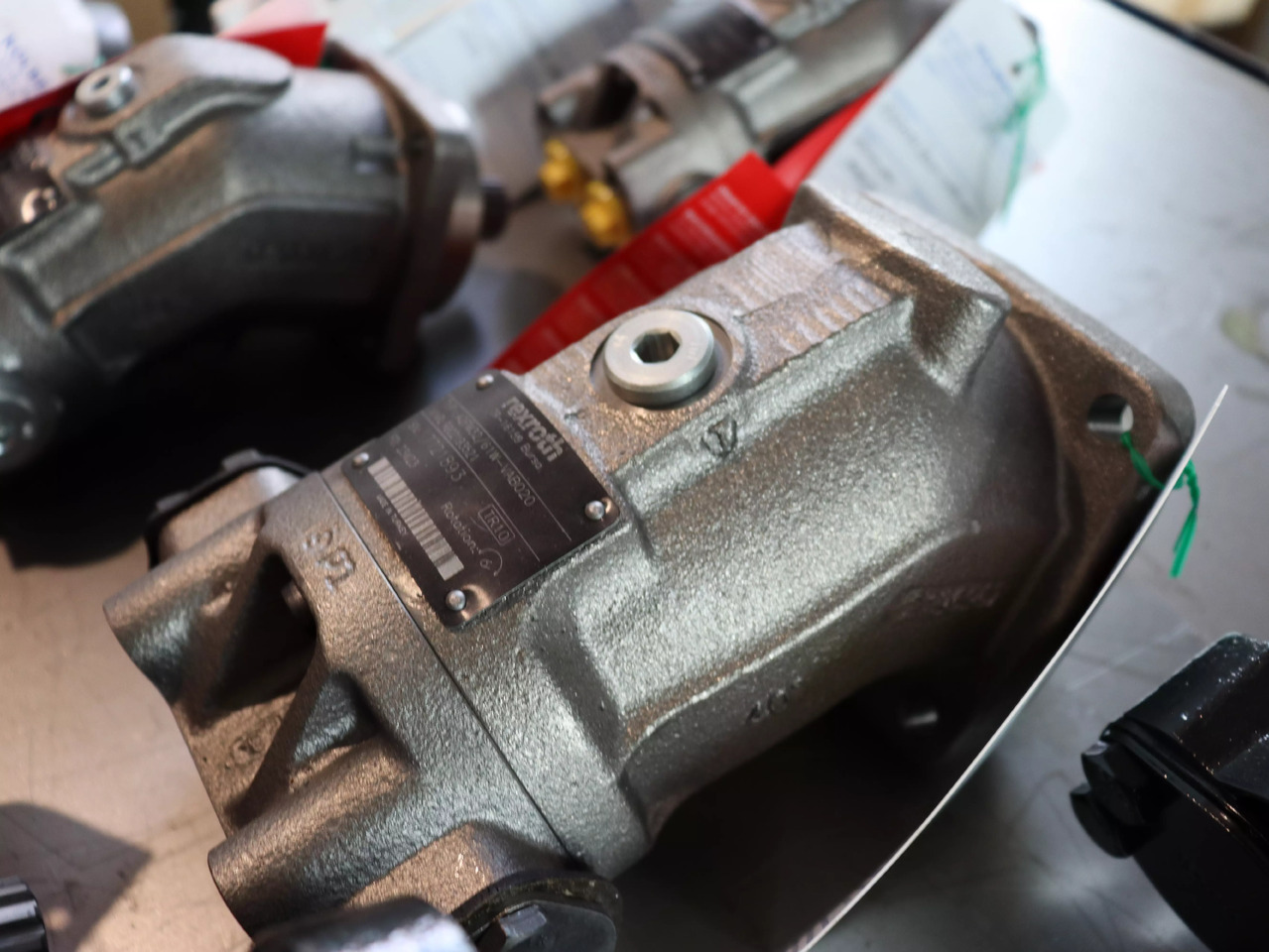 REXROTH A2FM63/61W-VAB020 - Motor hidrolik untuk Peralatan konstruksi: gambar 2 REXROTH A2FM63/61W-VAB020 - Motor hidrolik untuk Peralatan konstruksi: gambar 2
