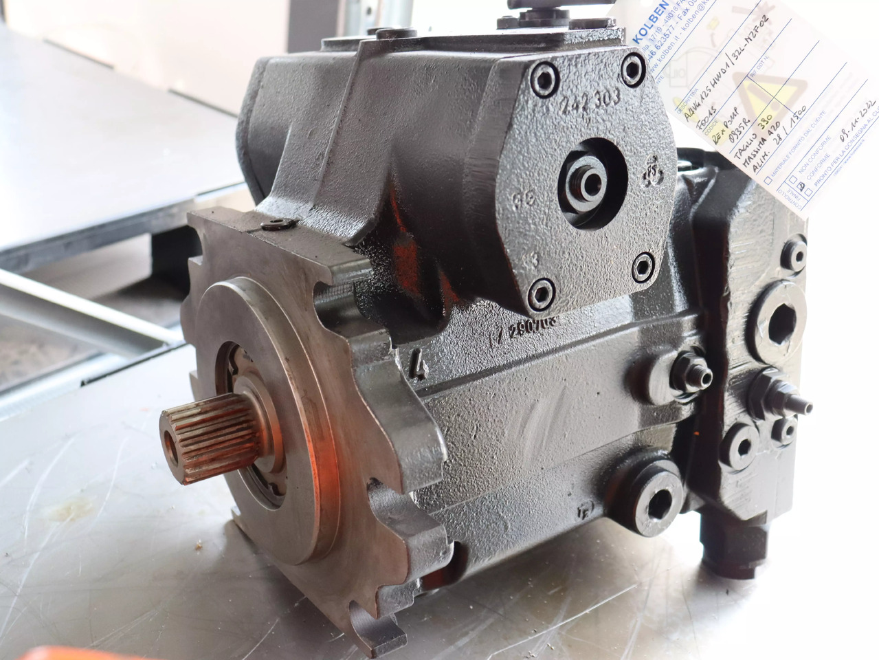 REXROTH A4VG125HWD1/32L-NZF02F001S - Pompa hidrolik untuk Peralatan konstruksi: gambar 1 REXROTH A4VG125HWD1/32L-NZF02F001S - Pompa hidrolik untuk Peralatan konstruksi: gambar 1
