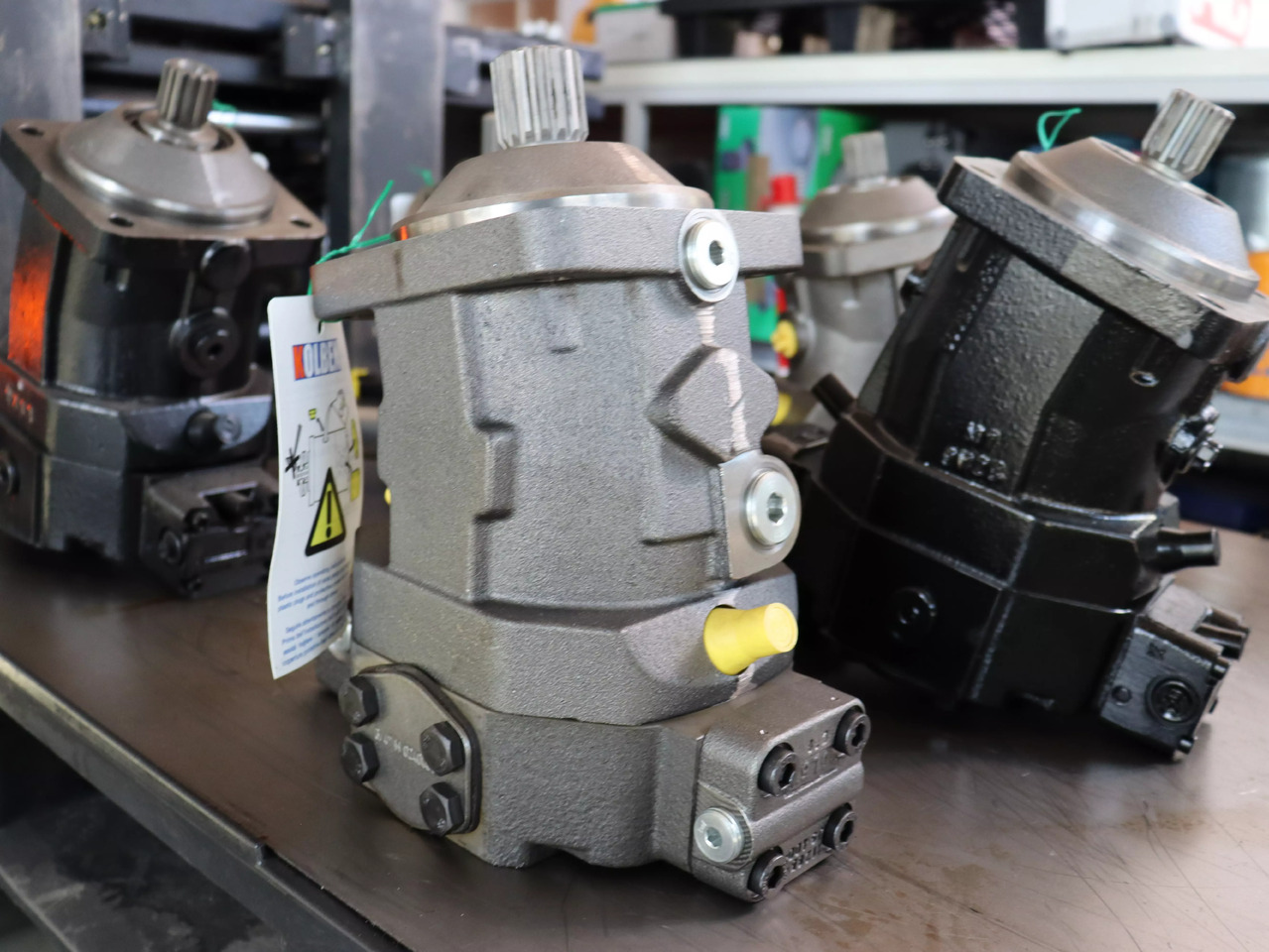 Motor hidrolik untuk Peralatan untuk menangani material baru REXROTH A6VM060HA2T30004F/71MWV0M4Z8200-0: gambar 1