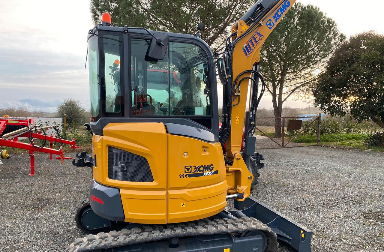 Miniecasvatore - Ekskavator mini: gambar 2 Miniecasvatore - Ekskavator mini: gambar 2