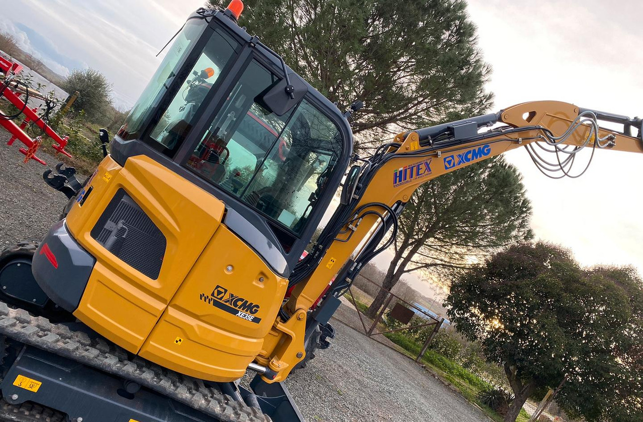 Miniecasvatore - Ekskavator mini: gambar 4 Miniecasvatore - Ekskavator mini: gambar 4