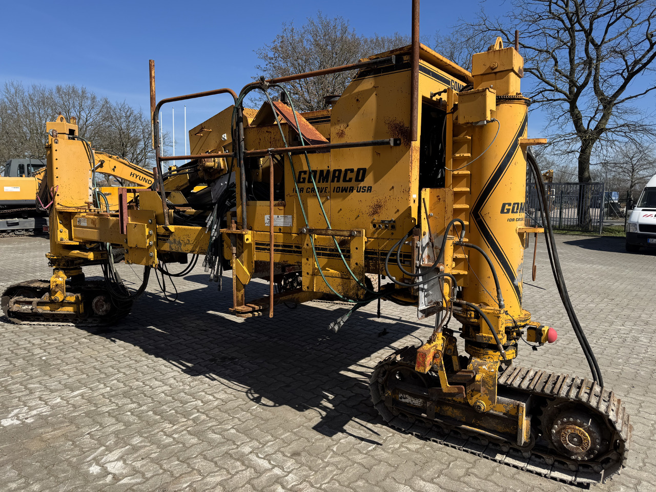 GOMACO GT6300 /Commander III - Slipform paver: gambar 1 GOMACO GT6300 /Commander III - Slipform paver: gambar 1