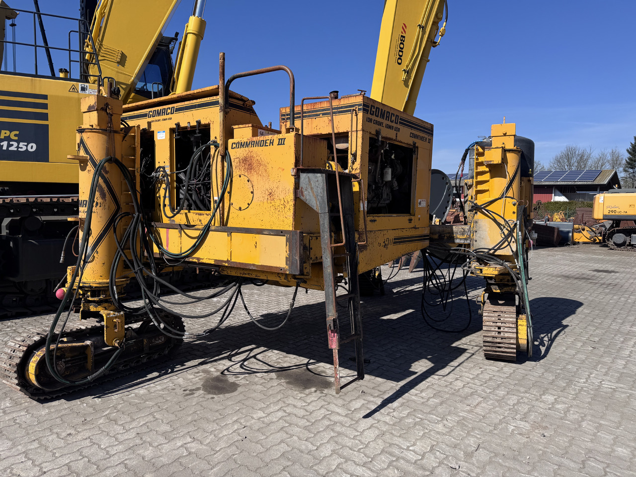 GOMACO GT6300 /Commander III - Slipform paver: gambar 3 GOMACO GT6300 /Commander III - Slipform paver: gambar 3