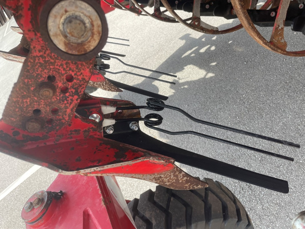 Mesin pemanen Grimme REXOR 620 Rüttelschar Multiwelle: gambar 44