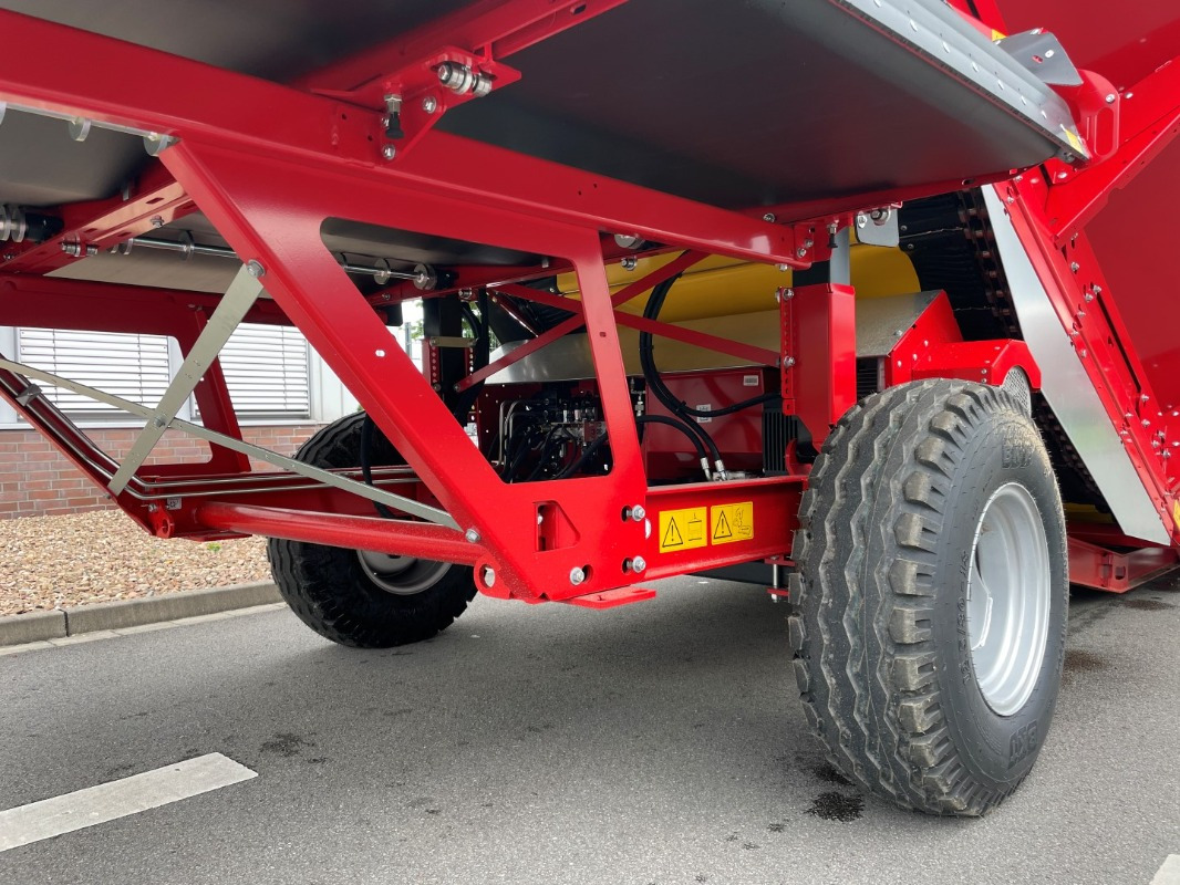 Grimme RH 20-60 C9 - Rental - Peralatan penyimpanan: gambar 4 Grimme RH 20-60 C9 - Rental - Peralatan penyimpanan: gambar 4