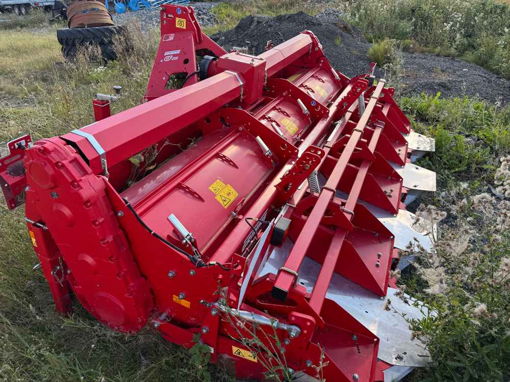 Grimme GF 400 - Mesin pemanen: gambar 4 Grimme GF 400 - Mesin pemanen: gambar 4