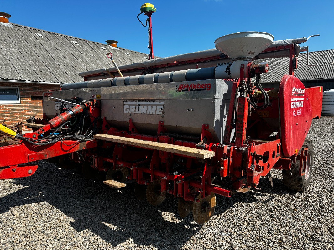 Grimme GL 36-ZS - Mesin pemanen: gambar 1 Grimme GL 36-ZS - Mesin pemanen: gambar 1