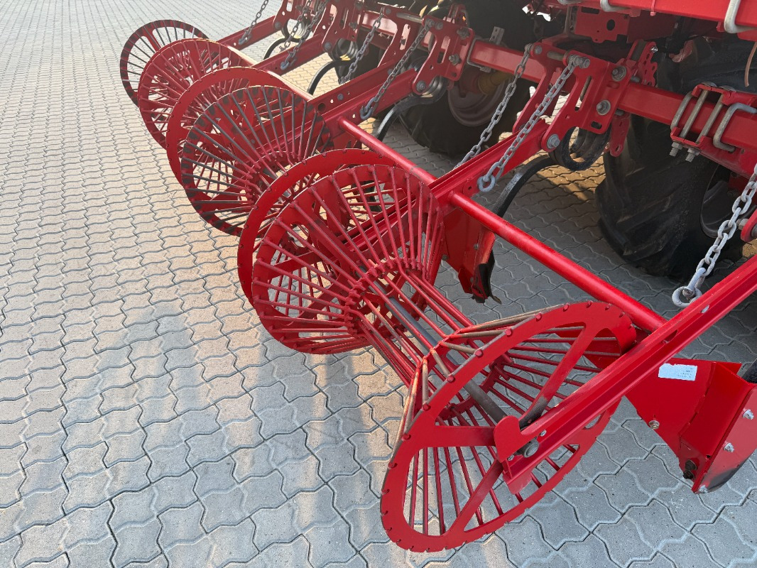 Grimme GL 430 - Mesin pemanen: gambar 5 Grimme GL 430 - Mesin pemanen: gambar 5