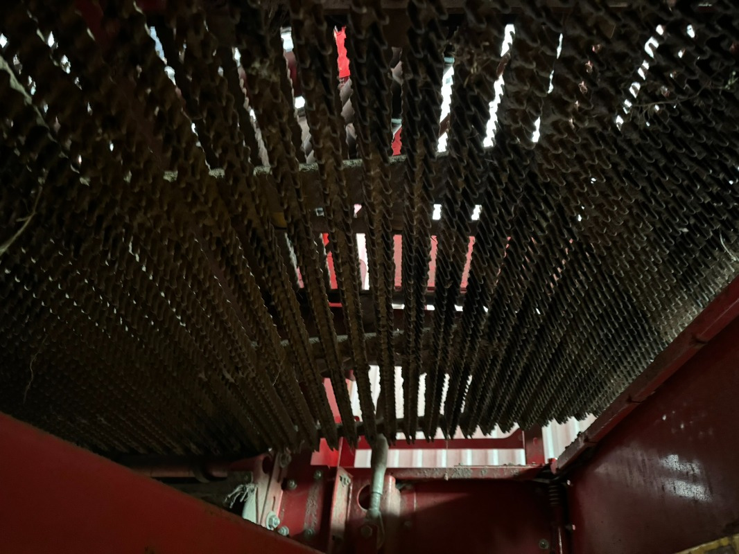 Grimme SE-150-60-UB XXL - Mesin pemanen kentang: gambar 4 Grimme SE-150-60-UB XXL - Mesin pemanen kentang: gambar 4