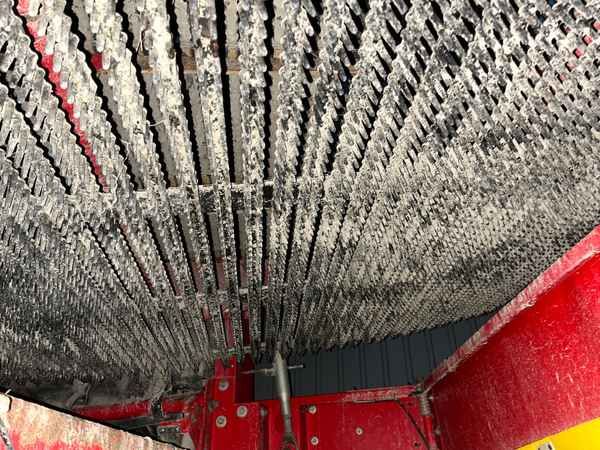 Grimme SE 170-60-NB XXL - Mesin pemanen: gambar 4 Grimme SE 170-60-NB XXL - Mesin pemanen: gambar 4