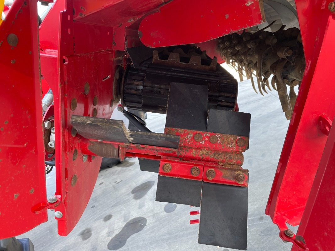 Mesin pemanen Grimme VARITRON 470 MS GEN III: gambar 14