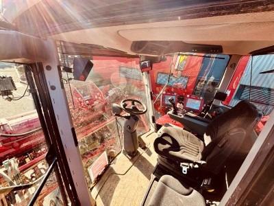 Grimme MAXTRON 620 - Mesin pemanen: gambar 3 Grimme MAXTRON 620 - Mesin pemanen: gambar 3