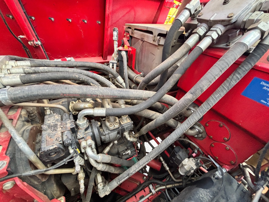 Mesin pemanen Grimme MAXTRON II 620: gambar 17