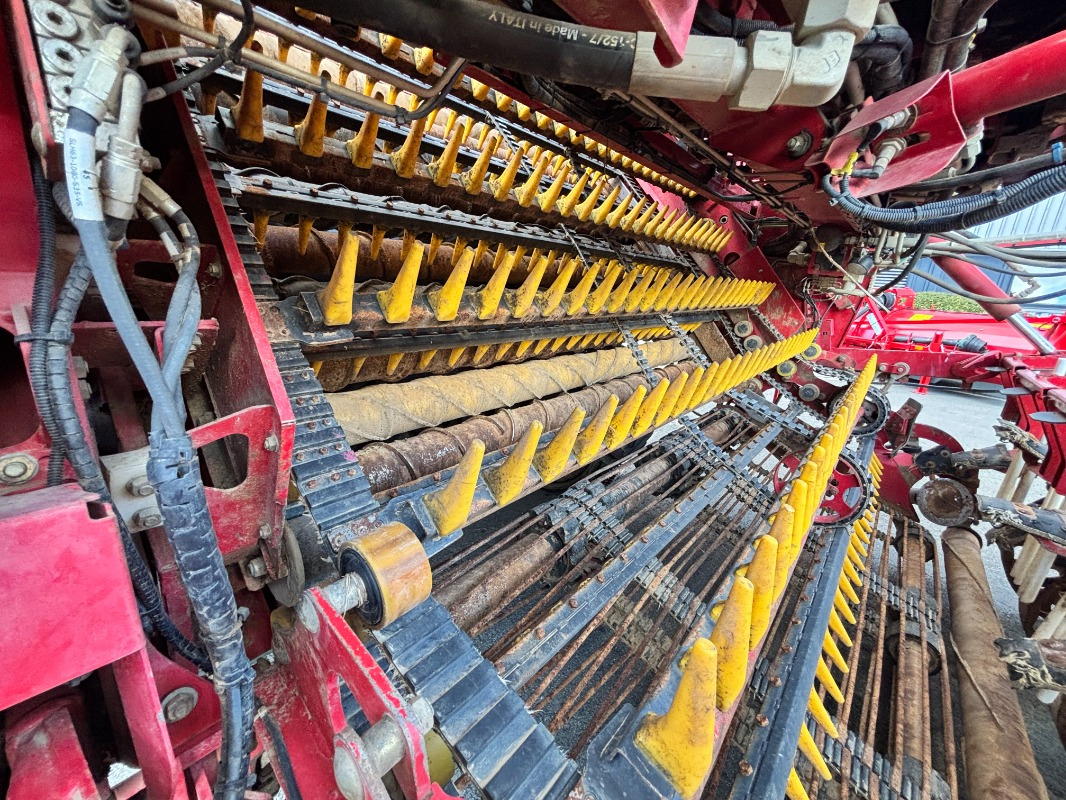 Mesin pemanen Grimme MAXTRON II 620: gambar 26