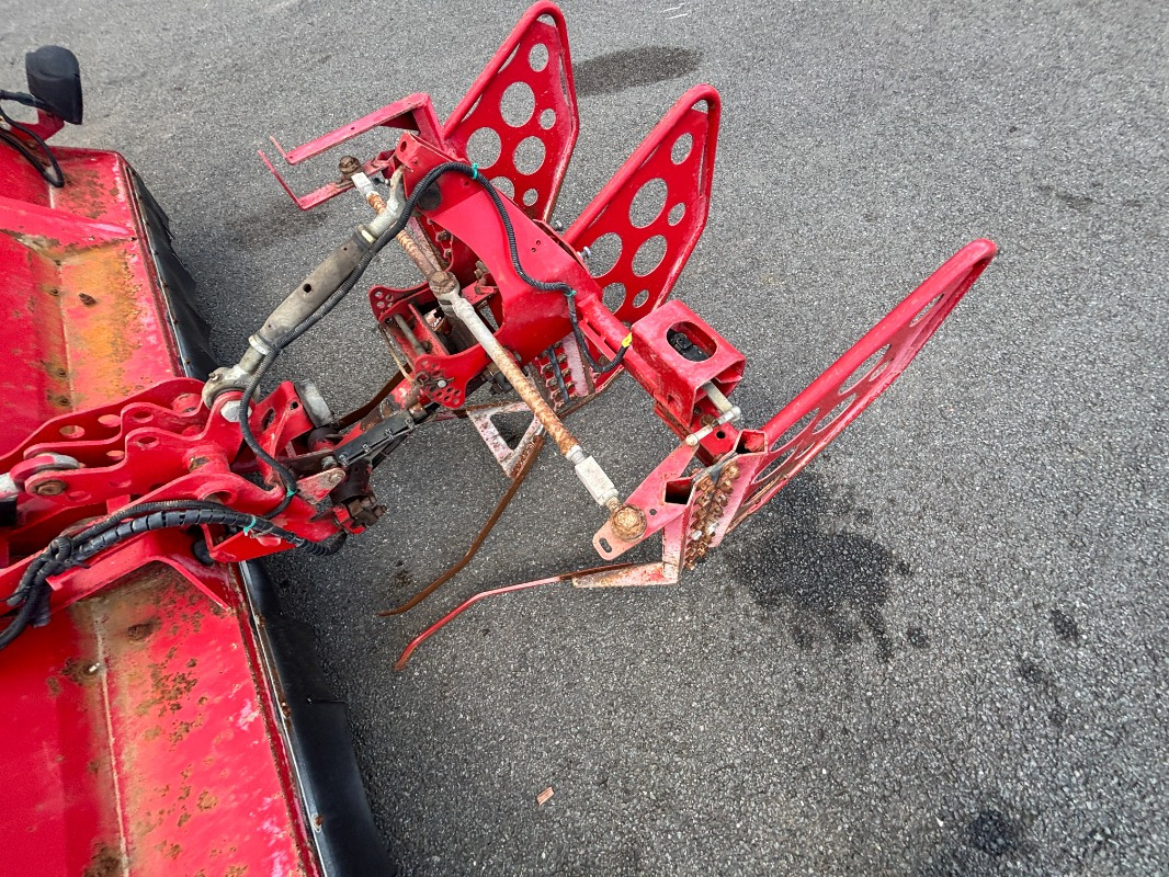 Mesin pemanen Grimme MAXTRON II 620: gambar 35