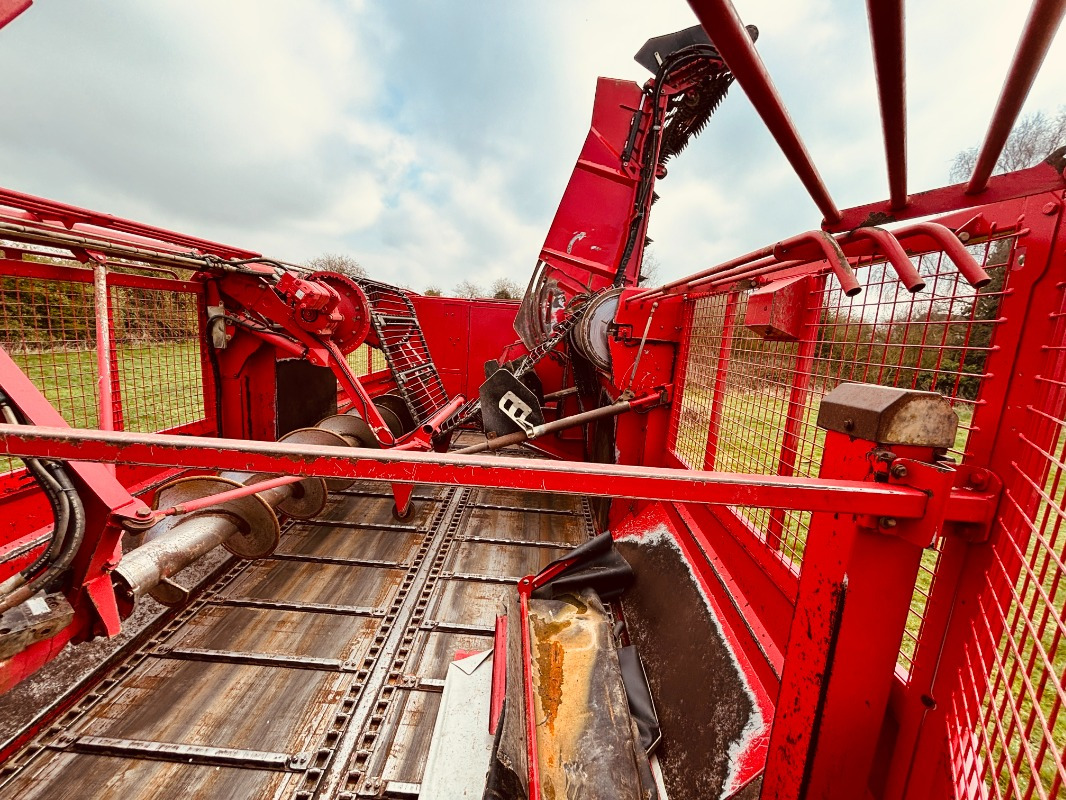 Holmer T4-30 - Mesin pengolahan tanah: gambar 4 Holmer T4-30 - Mesin pengolahan tanah: gambar 4