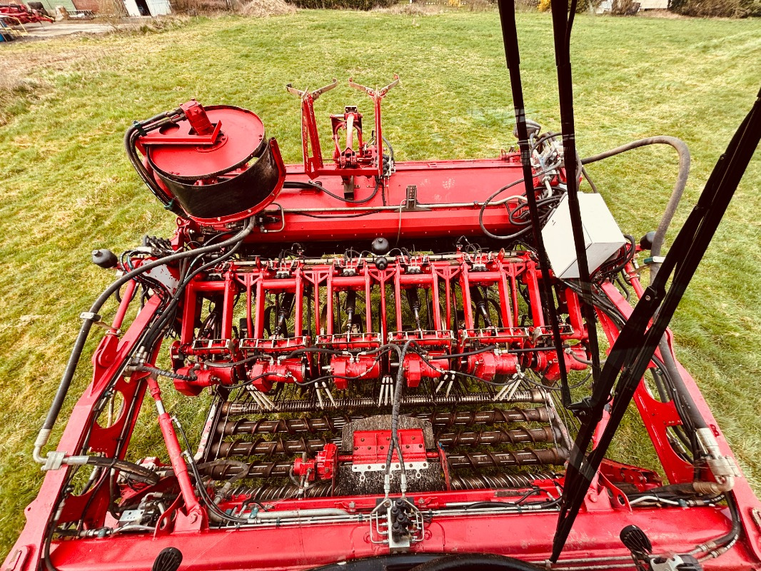 Holmer T4-30 - Mesin pengolahan tanah: gambar 5 Holmer T4-30 - Mesin pengolahan tanah: gambar 5