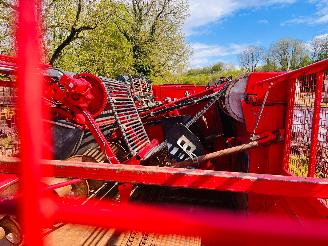 Holmer T4-30 - Mesin pemanen: gambar 3 Holmer T4-30 - Mesin pemanen: gambar 3