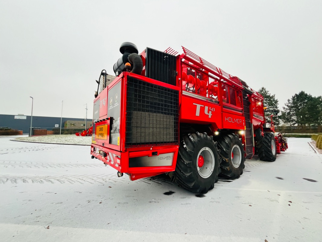 Holmer T4-40 - Mesin pemanen: gambar 2 Holmer T4-40 - Mesin pemanen: gambar 2