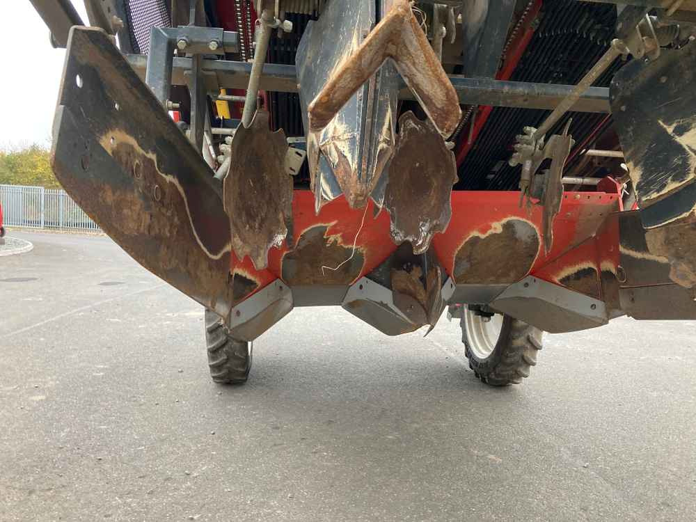 Dewulf Dewulf, MS 2000 RS, 2 Row, Trailed, Belt, Potato Planter - Mesin pemanen: gambar 4 Dewulf Dewulf, MS 2000 RS, 2 Row, Trailed, Belt, Potato Planter - Mesin pemanen: gambar 4