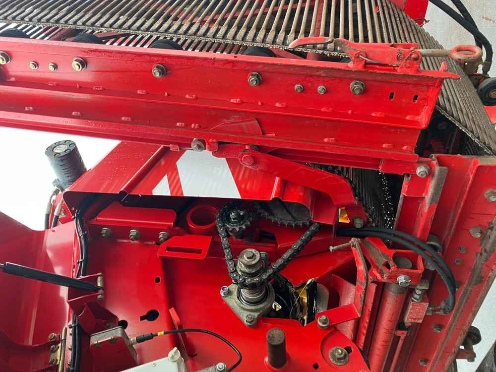 Grimme CS 150 - Mesin pemanen kentang: gambar 4 Grimme CS 150 - Mesin pemanen kentang: gambar 4