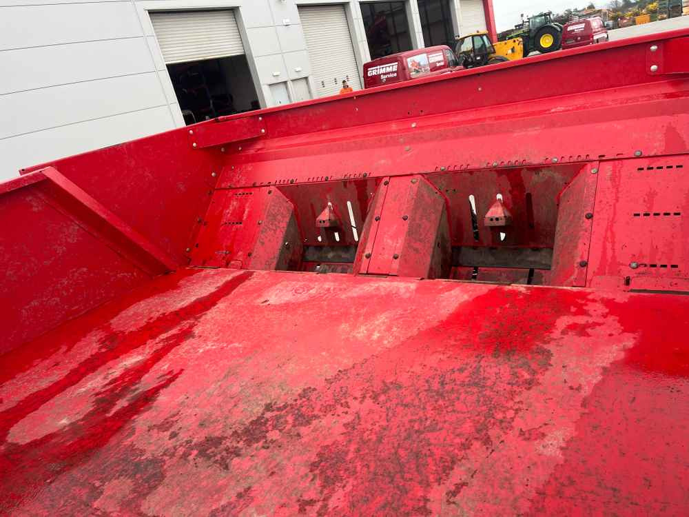 Grimme GB 215 - Mesin pemanen: gambar 3 Grimme GB 215 - Mesin pemanen: gambar 3