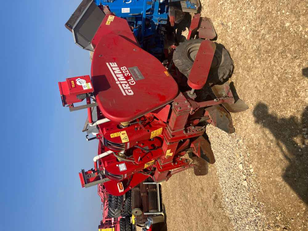Grimme GL 32 B - Mesin pemanen: gambar 1 Grimme GL 32 B - Mesin pemanen: gambar 1