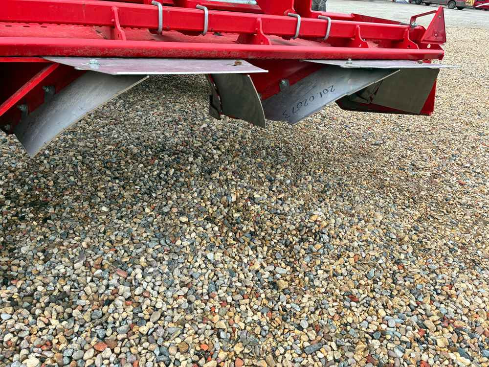 Grimme GL 430 - Mesin pemanen: gambar 3 Grimme GL 430 - Mesin pemanen: gambar 3