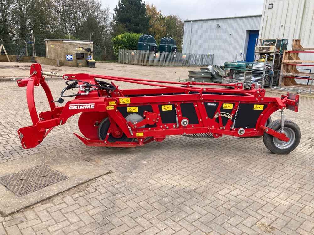 Mesin pemanen Grimme Grimme WH100 Single Row Potato Windrower: gambar 19 Mesin pemanen Grimme Grimme WH100 Single Row Potato Windrower: gambar 19