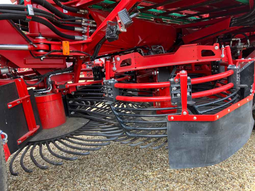 Grimme REXOR 630 / 830 / 930 - Mesin pengolahan tanah: gambar 4 Grimme REXOR 630 / 830 / 930 - Mesin pengolahan tanah: gambar 4