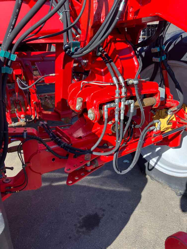 Grimme Varitron 220, 2 Row, Self-Propelled Potato Harvester - Mesin pemanen: gambar 5 Grimme Varitron 220, 2 Row, Self-Propelled Potato Harvester - Mesin pemanen: gambar 5