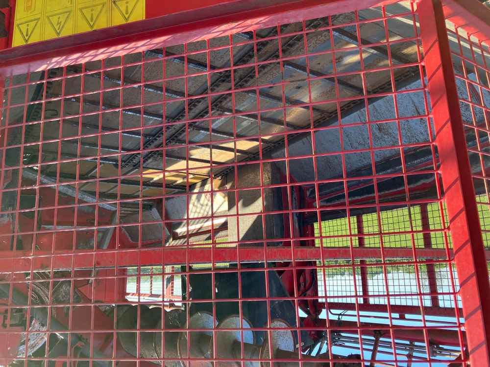 Holmer Holmer T4-40 Self-Propelled Sugarbeet Harvester - Mesin pengolahan tanah: gambar 3 Holmer Holmer T4-40 Self-Propelled Sugarbeet Harvester - Mesin pengolahan tanah: gambar 3