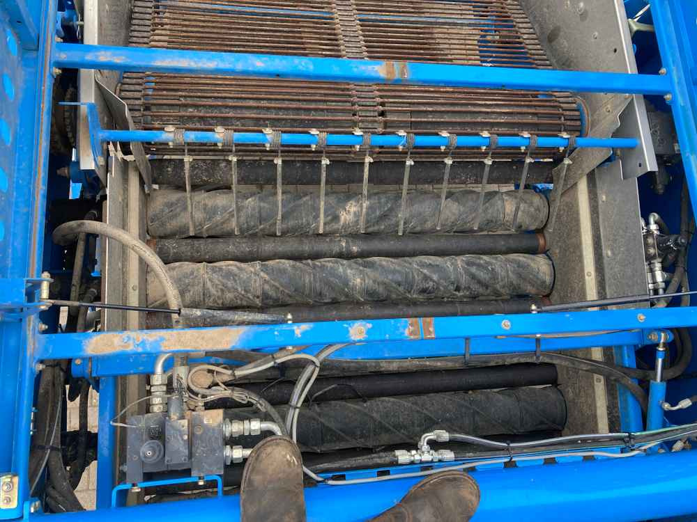 Standen Standen QM 2 Row Trailed Potato Harvester - Mesin pemanen: gambar 4 Standen Standen QM 2 Row Trailed Potato Harvester - Mesin pemanen: gambar 4