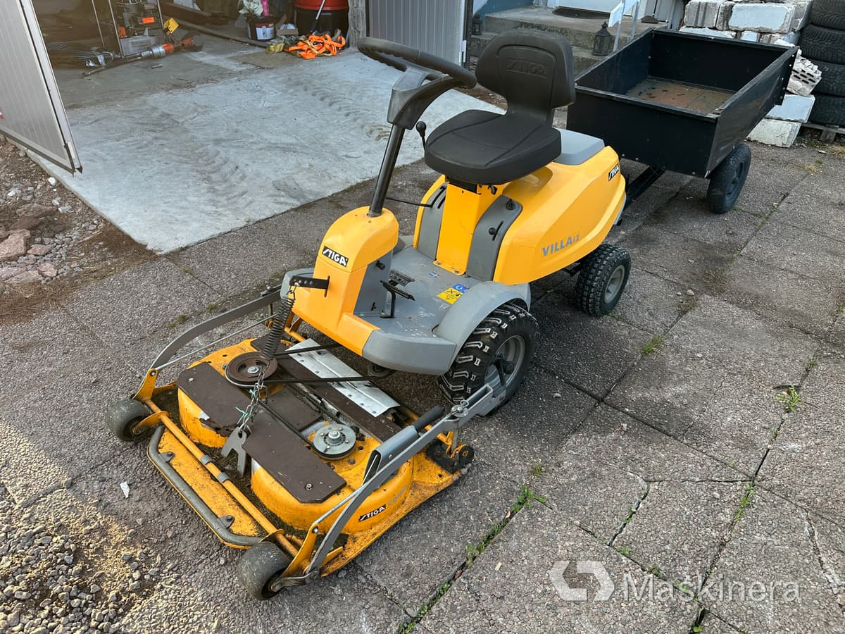 Åkgräsklippare Stiga Villa 12 med tillbehör - Mesin pemotong rumput: gambar 4 Åkgräsklippare Stiga Villa 12 med tillbehör - Mesin pemotong rumput: gambar 4