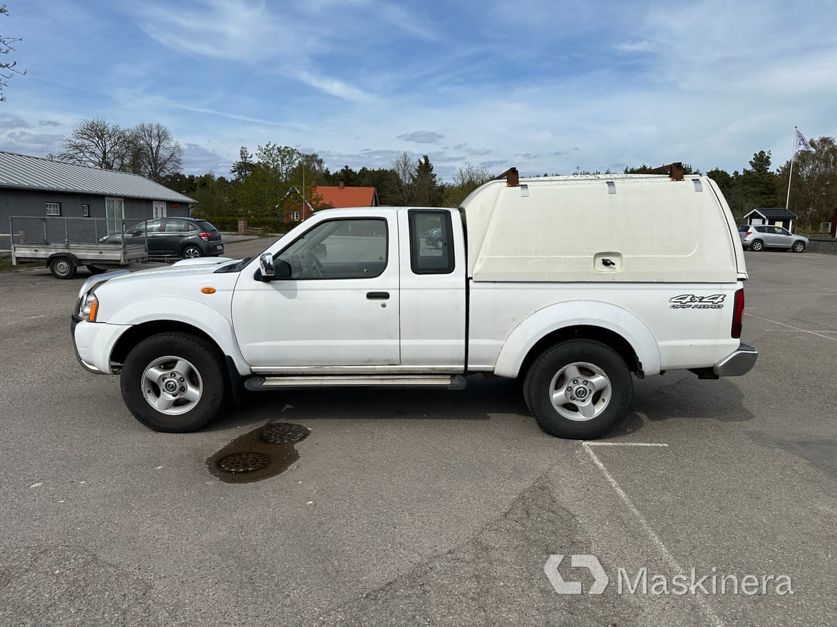 Arbetsbil Nissan NP300 King Cab 2.5 - Van panel: gambar 2 Arbetsbil Nissan NP300 King Cab 2.5 - Van panel: gambar 2