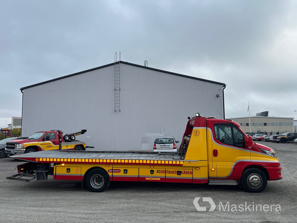 Bärgningsbil Iveco 70C18H_P - Mobil derek: gambar 4 Bärgningsbil Iveco 70C18H_P - Mobil derek: gambar 4
