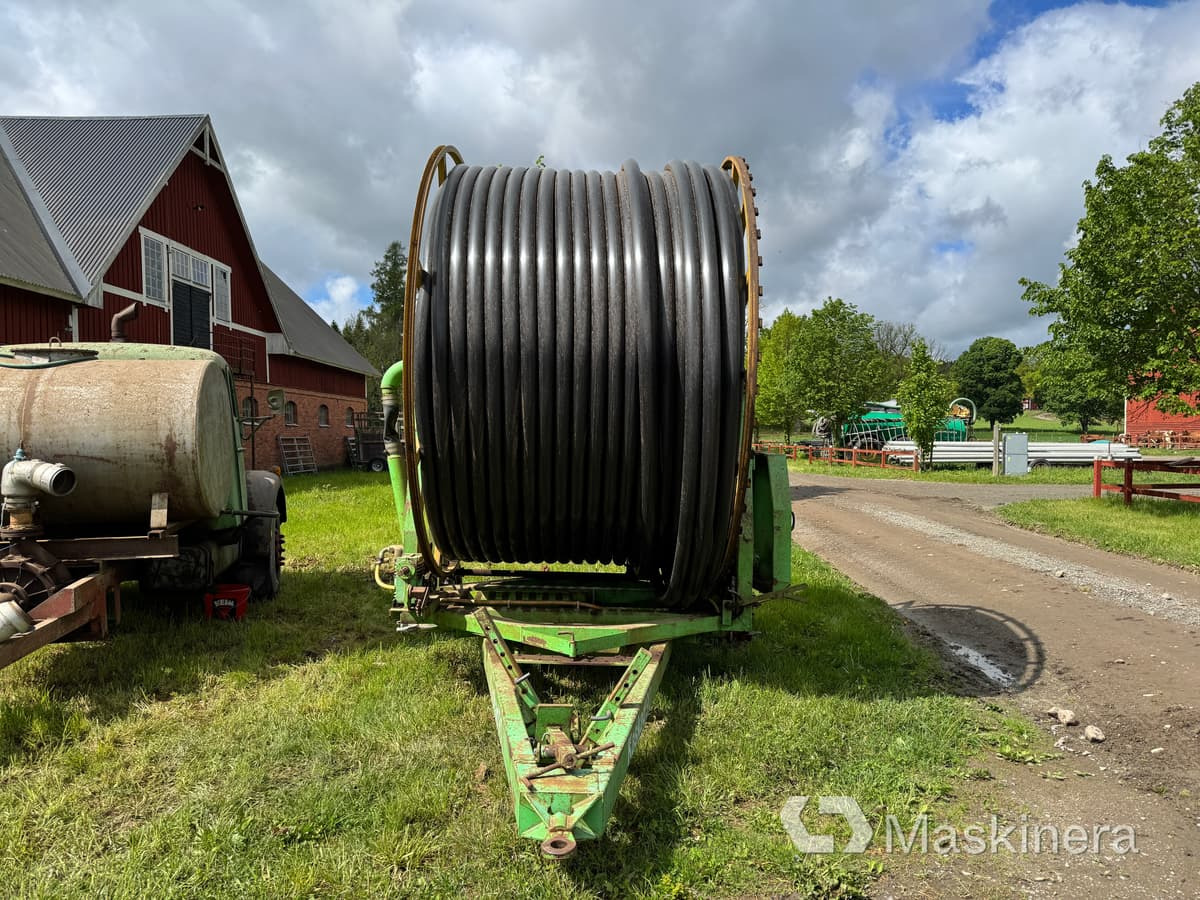 Bevattningsmaskin Kaskad 90/350 & Volvo N86-44T med dieselmotor TD70 - Sistem irigasi: gambar 2 Bevattningsmaskin Kaskad 90/350 & Volvo N86-44T med dieselmotor TD70 - Sistem irigasi: gambar 2