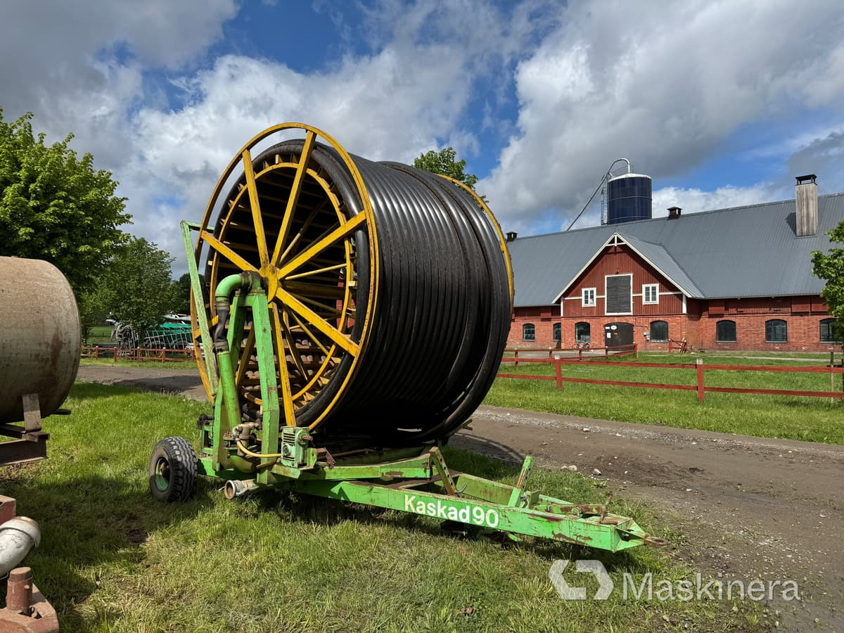 Bevattningsmaskin Kaskad 90/350 & Volvo N86-44T med dieselmotor TD70 - Sistem irigasi: gambar 3 Bevattningsmaskin Kaskad 90/350 & Volvo N86-44T med dieselmotor TD70 - Sistem irigasi: gambar 3