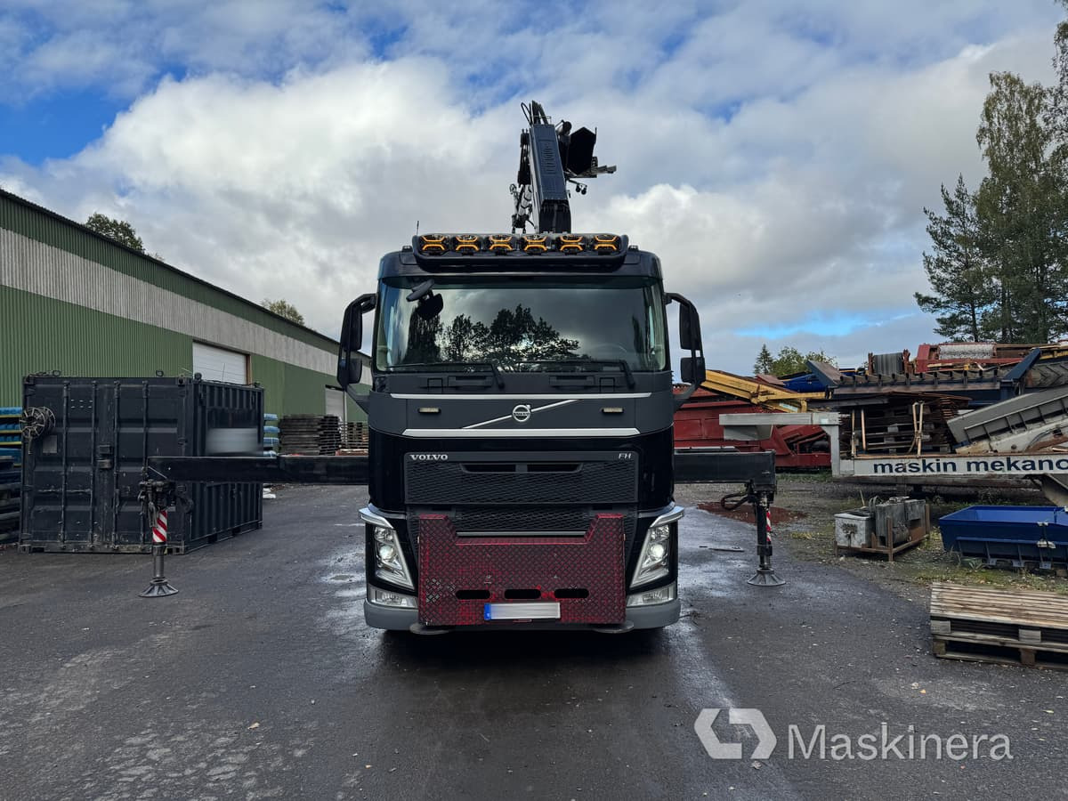 Bodbil Volvo FH 82F med Fassi F820 kran & jib - Truk flatbed, Truk derek: gambar 2 Bodbil Volvo FH 82F med Fassi F820 kran & jib - Truk flatbed, Truk derek: gambar 2