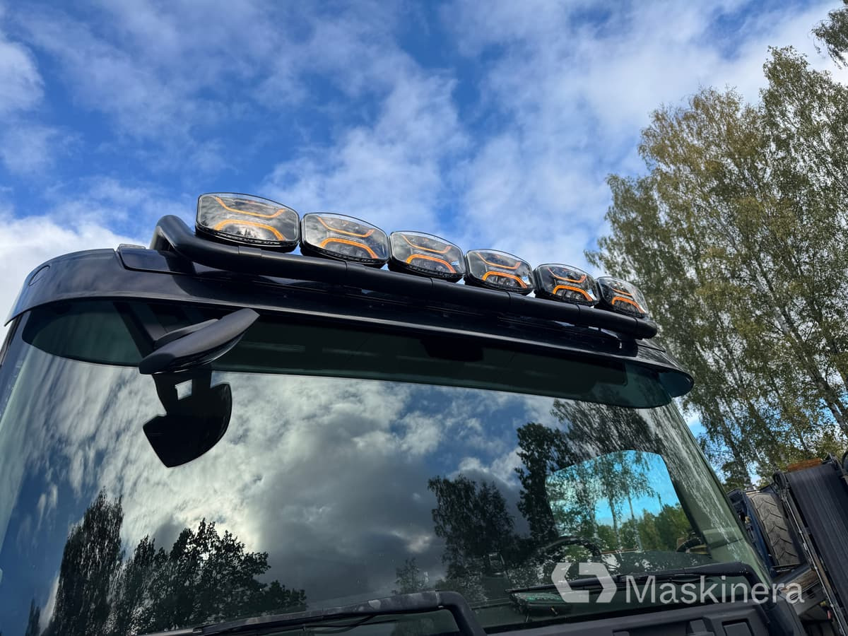 Truk flatbed, Truk derek Bodbil Volvo FH 82F med Fassi F820 kran & jib: gambar 14