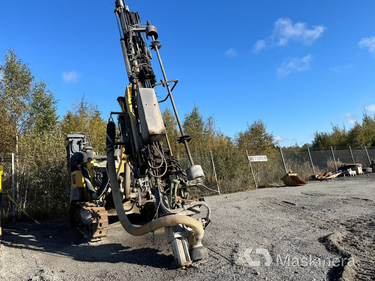 Borrvagn Atlas Copco ROC D3-01RRC - Anjungan pengeboran: gambar 4 Borrvagn Atlas Copco ROC D3-01RRC - Anjungan pengeboran: gambar 4