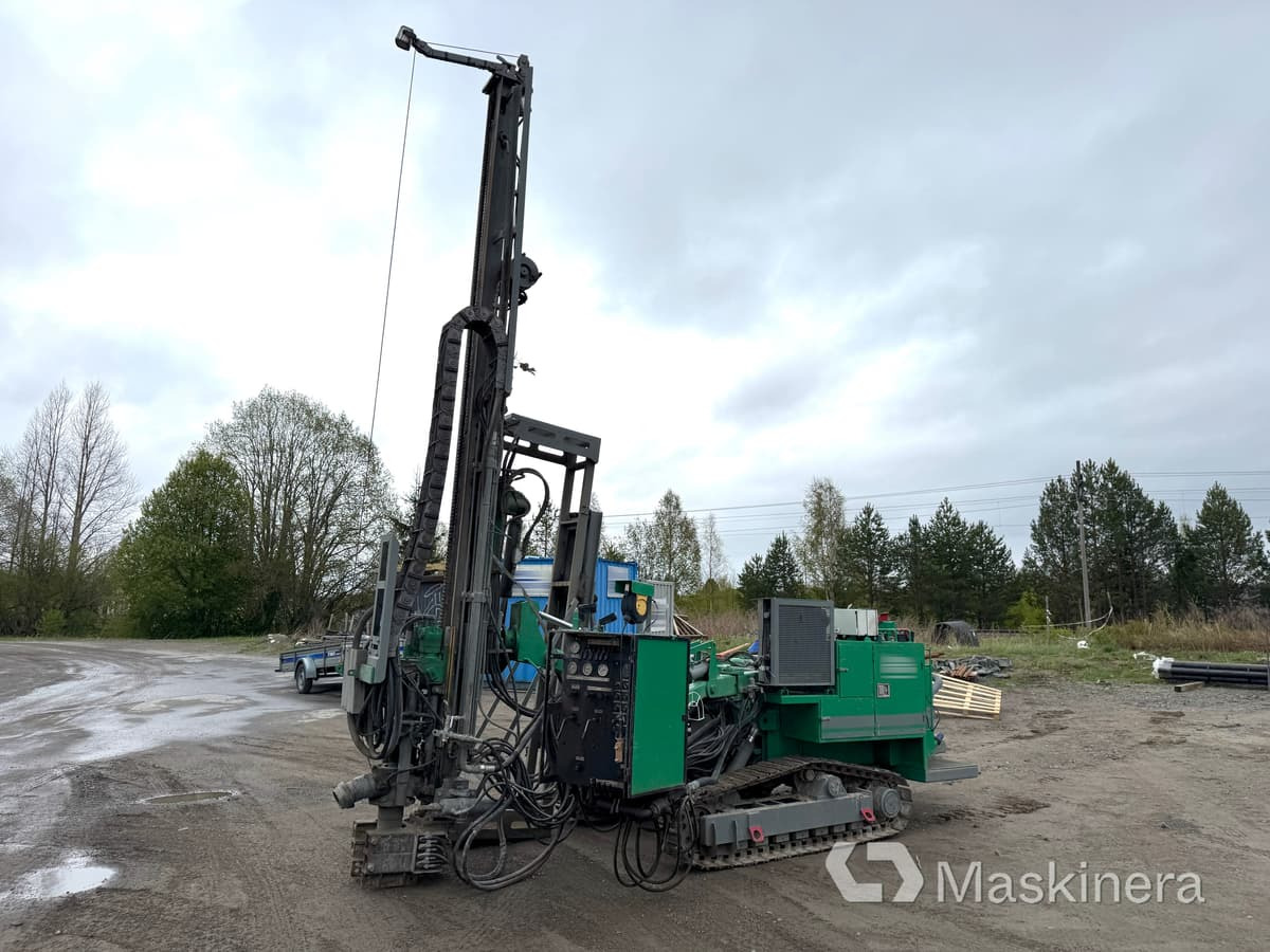 Borrvagn Gemsa Gemrock 45 S - Anjungan pengeboran: gambar 1 Borrvagn Gemsa Gemrock 45 S - Anjungan pengeboran: gambar 1