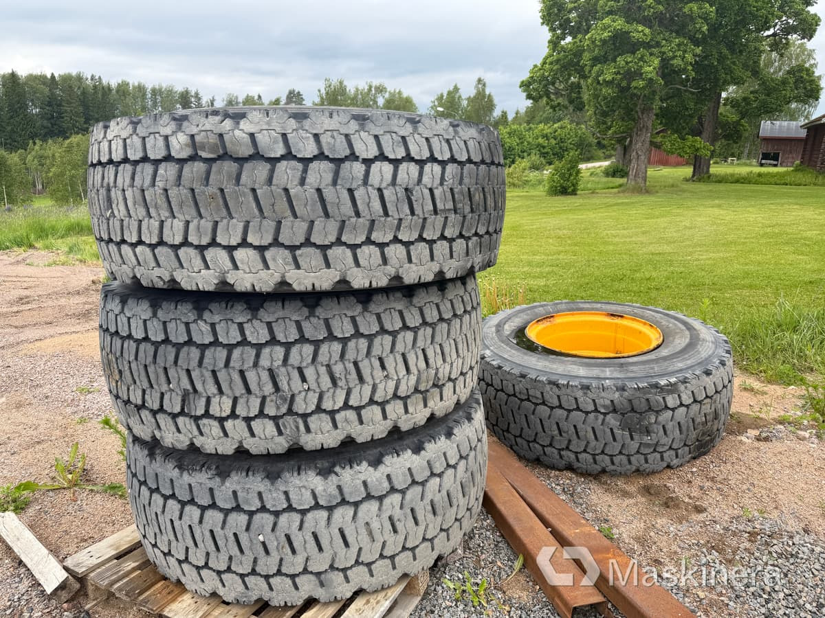 Bridgestone v steel snow 4 st entreprenad däck på fälg 20.5R25 - Roda untuk Peralatan konstruksi: gambar 1 Bridgestone v steel snow 4 st entreprenad däck på fälg 20.5R25 - Roda untuk Peralatan konstruksi: gambar 1
