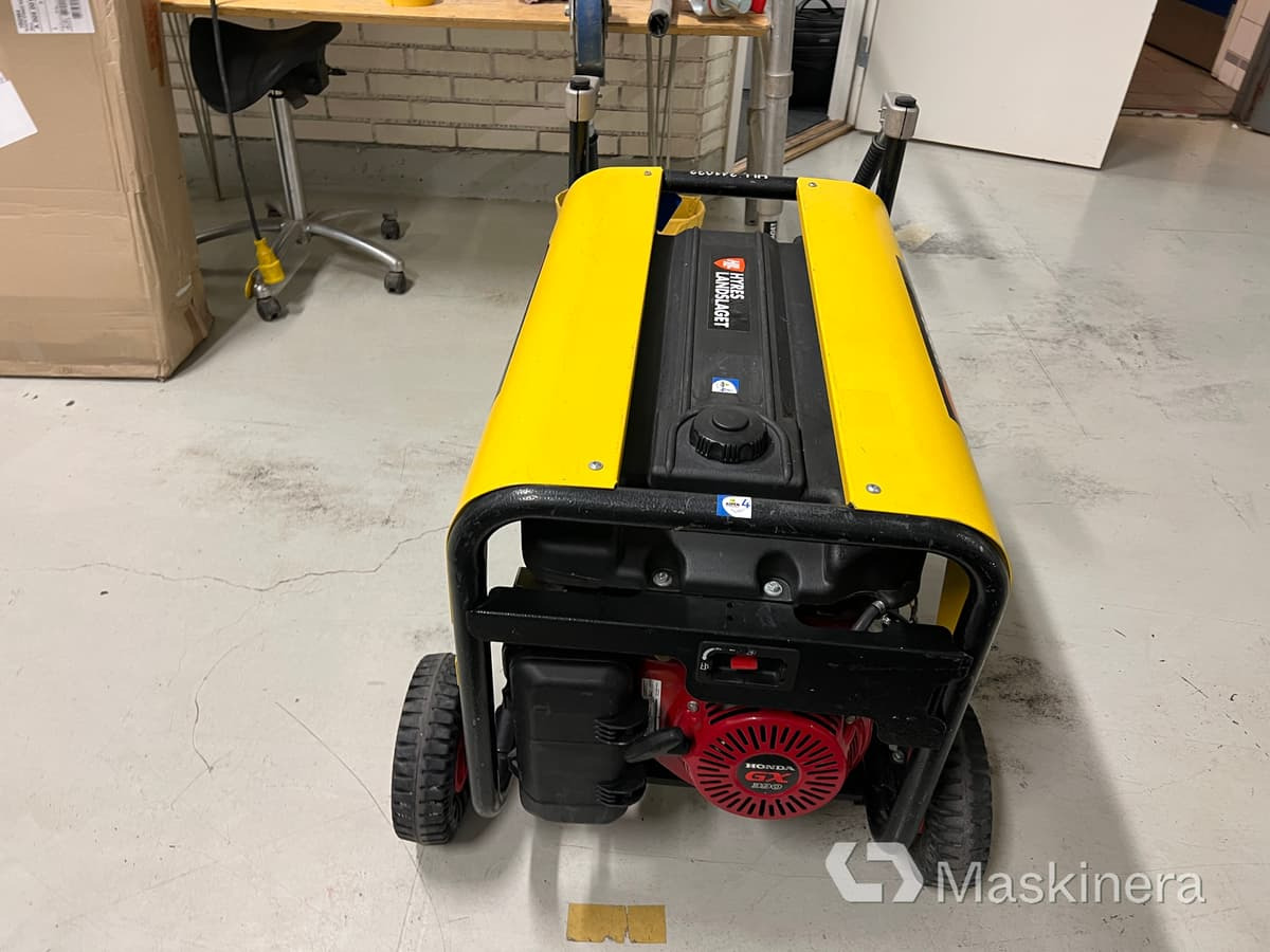 Elverk Atlas Copco QEP R8 (Defekt) - Genset: gambar 3 Elverk Atlas Copco QEP R8 (Defekt) - Genset: gambar 3