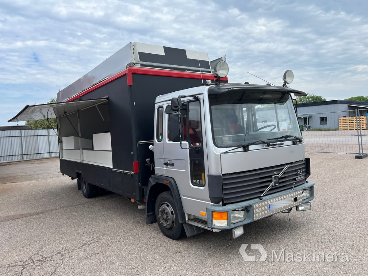 Foodtruck Volvo FL611 4X2 - Truk penjual: gambar 3 Foodtruck Volvo FL611 4X2 - Truk penjual: gambar 3