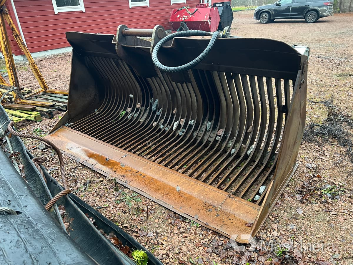 Gallerskopa Stora BM - Ember loader: gambar 1 Gallerskopa Stora BM - Ember loader: gambar 1