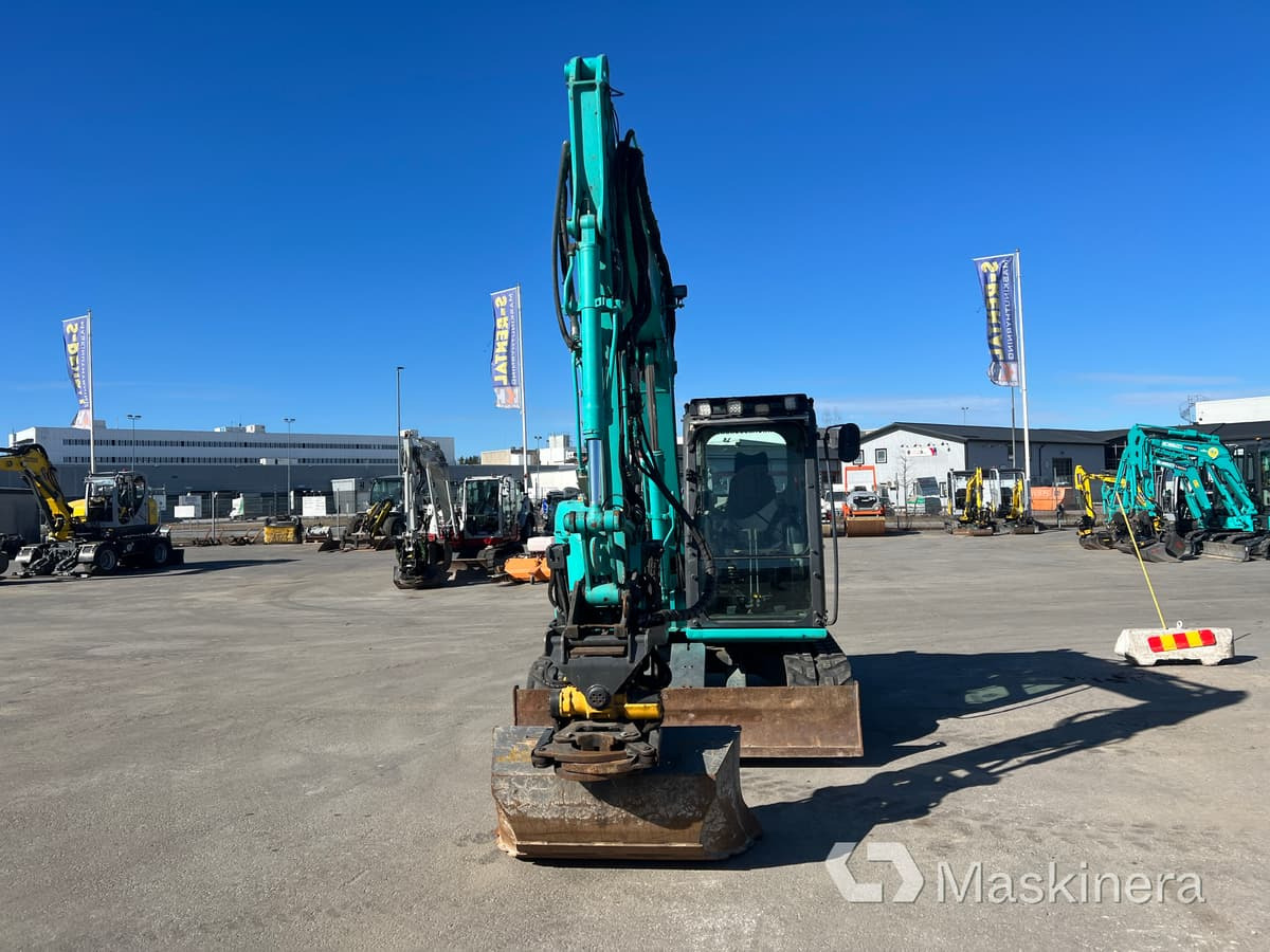 Grävmaskin Kobelco SK75SR-3E - Ekskavator perayap: gambar 2 Grävmaskin Kobelco SK75SR-3E - Ekskavator perayap: gambar 2