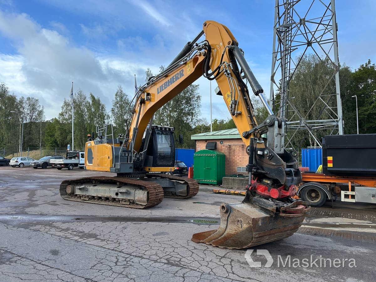 Grävmaskin Liebherr R924 WLC med maskinstyrning - Ekskavator perayap: gambar 1 Grävmaskin Liebherr R924 WLC med maskinstyrning - Ekskavator perayap: gambar 1